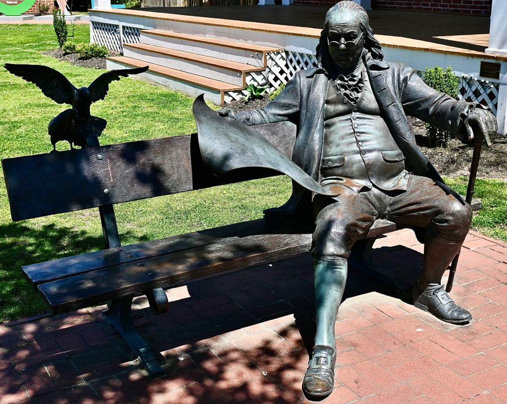 Benjamin Franklin statue